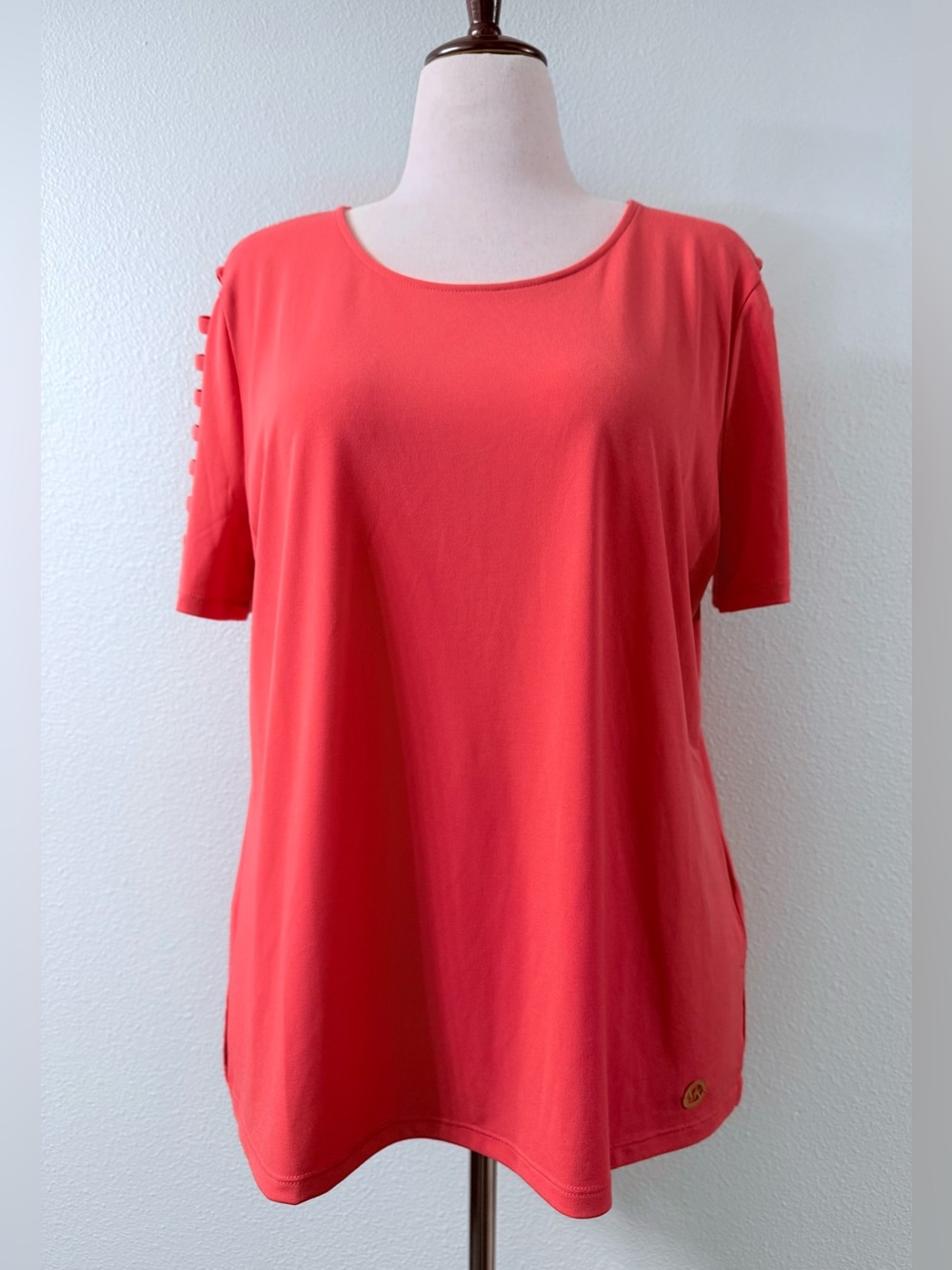 Michael Kors Open Ladder Sleeve Top with Side Slits in Coral– Size XL